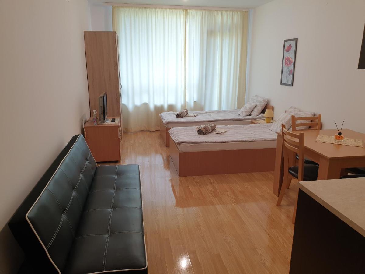 Aparthotel Apartman Maxim Lux Raslog Exterior foto
